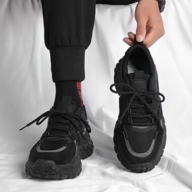 breathable mesh thick sole non-slip running men sneakers